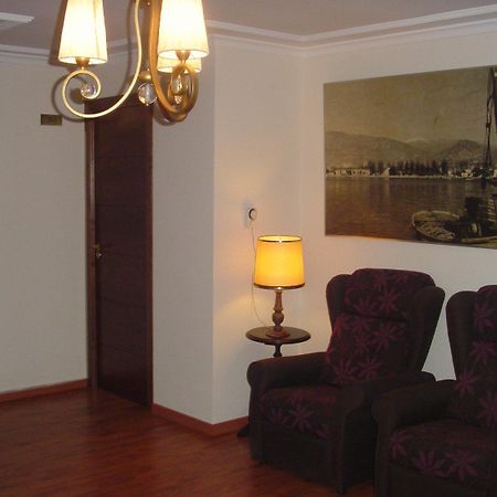 Hostal Cabrera Motril Exterior photo