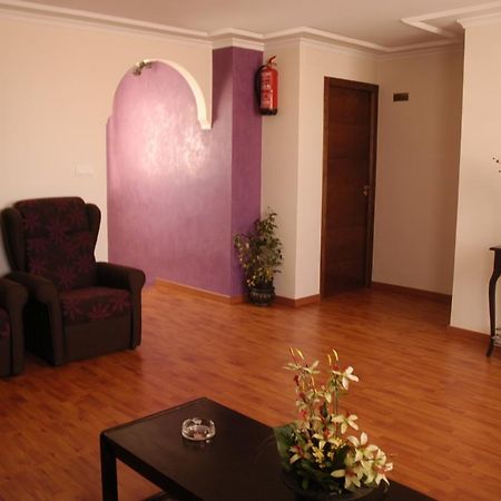 Hostal Cabrera Motril Exterior photo