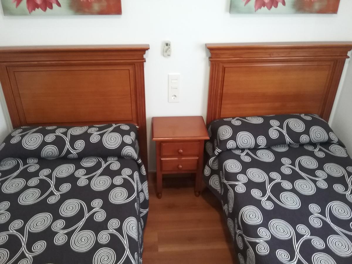 Hostal Cabrera Motril Exterior photo