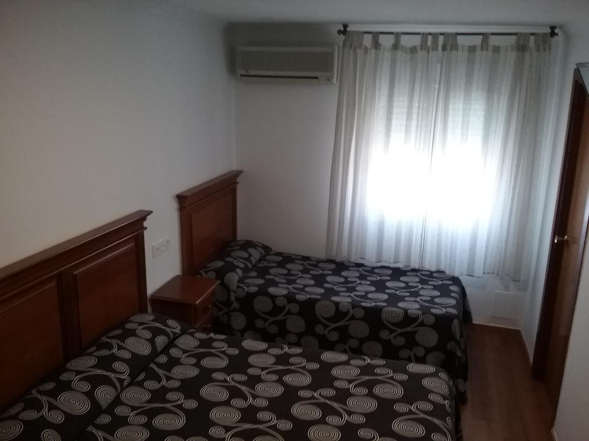 Hostal Cabrera Motril Exterior photo