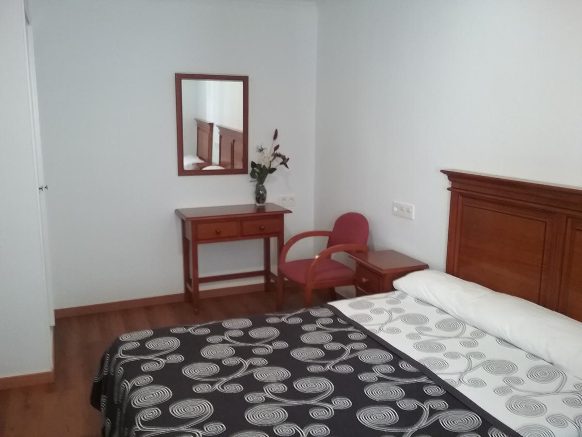 Hostal Cabrera Motril Exterior photo