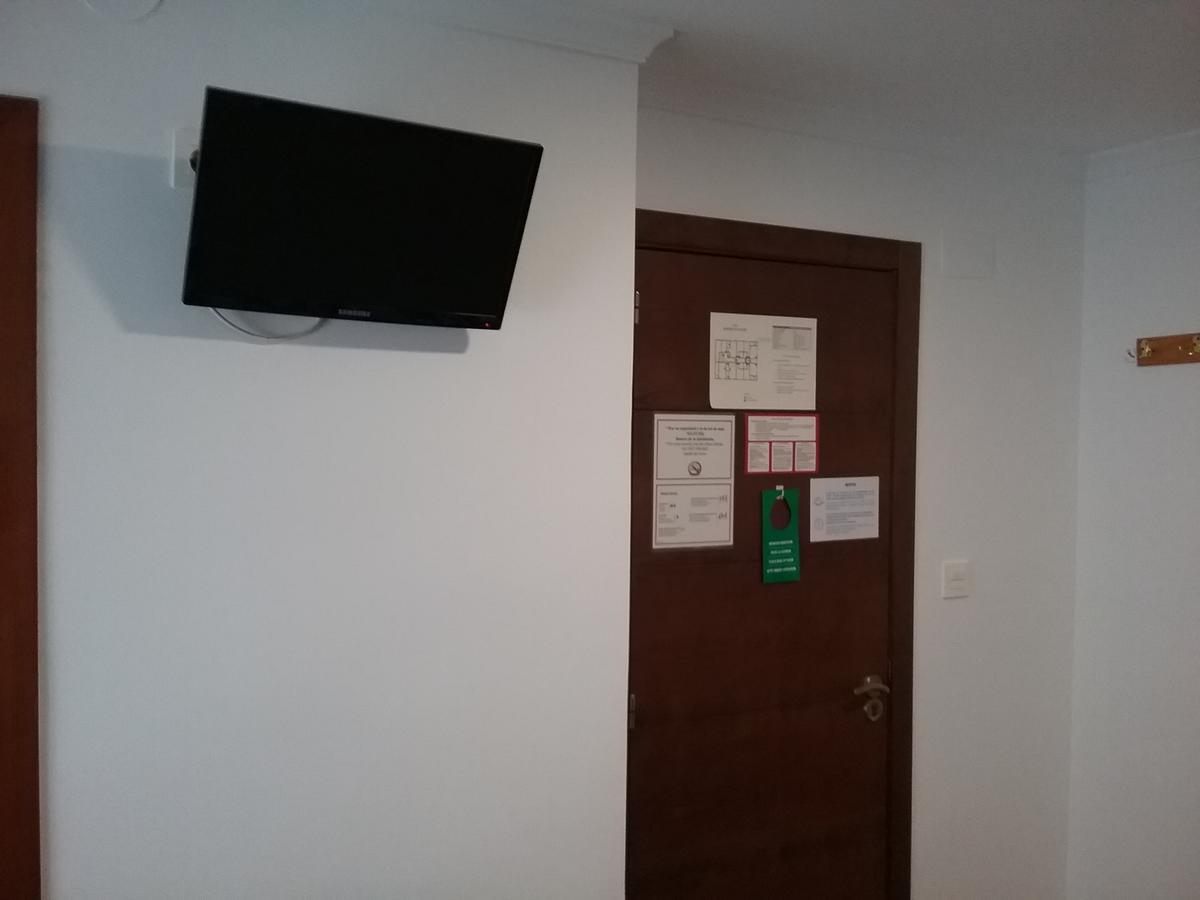 Hostal Cabrera Motril Exterior photo