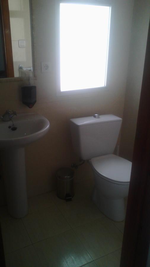 Hostal Cabrera Motril Exterior photo